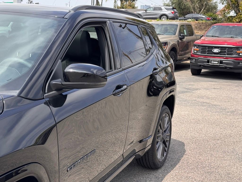 Used 2024 Jeep Compass Limited w/ High Altitude Package AWD/4WD image 9