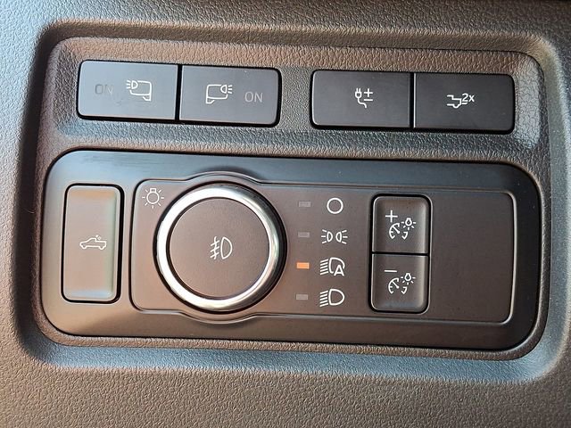 Certified 2024 Ford F250 Lariat w/ Lariat Ultimate Package image 25