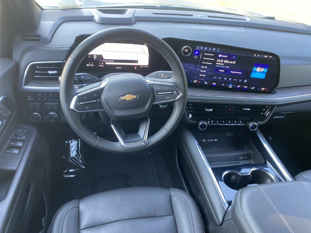 Used 2025 Chevrolet Tahoe LT AWD/4WD image 16