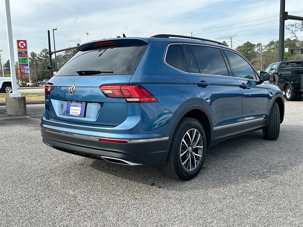 Used 2020 Volkswagen Tiguan SE image 4