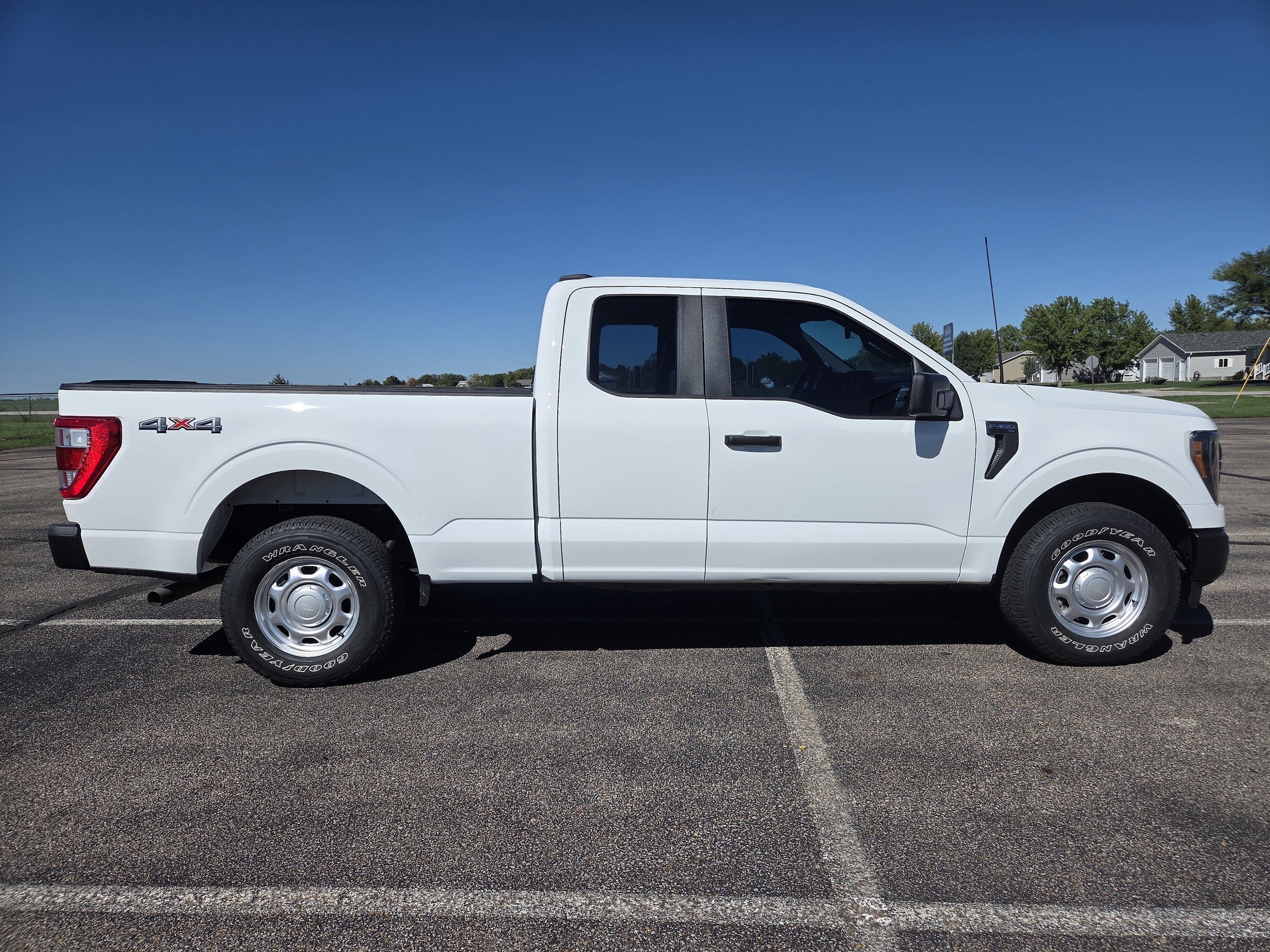Certified 2023 Ford F150 XL AWD/4WD image 2