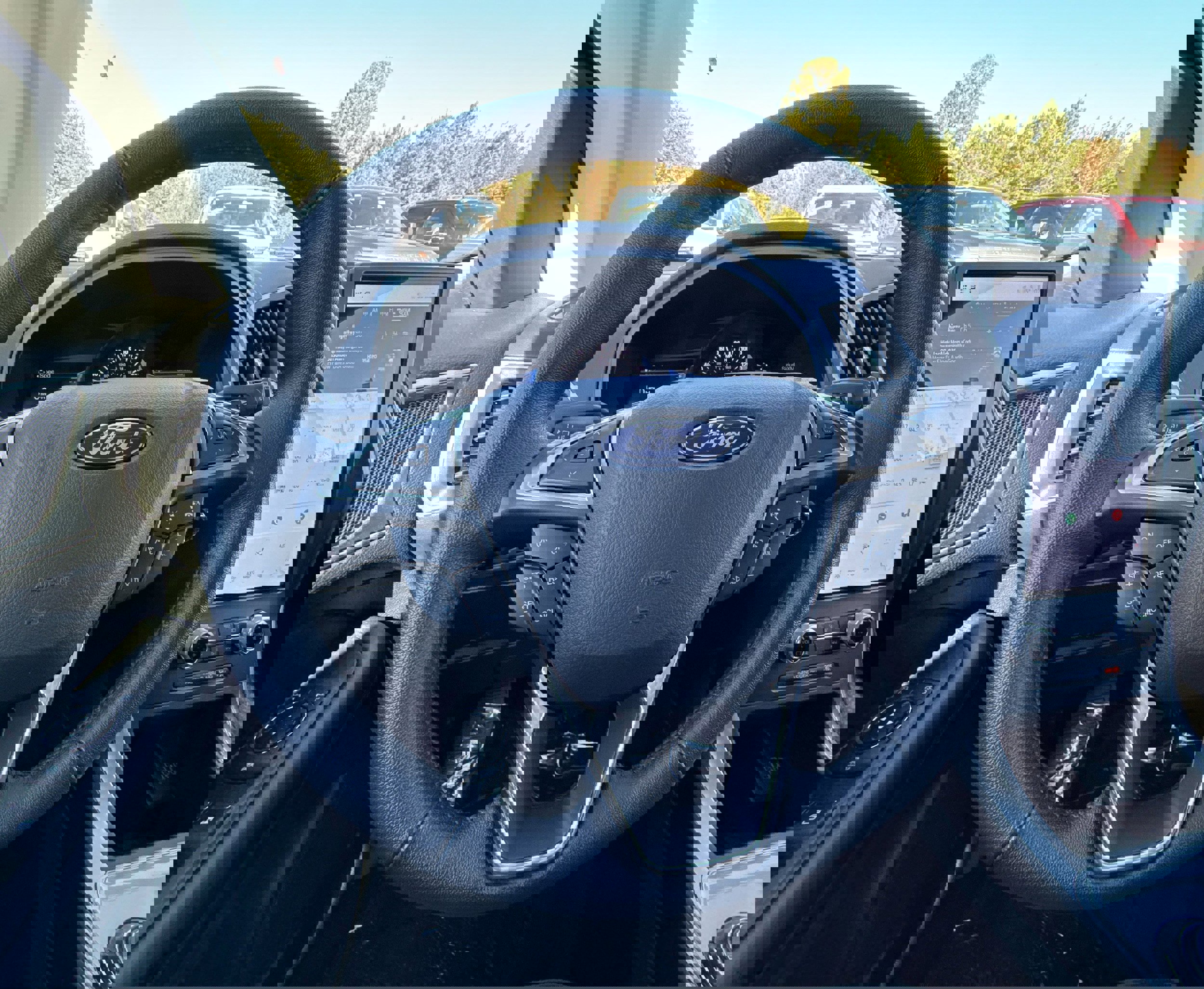 Certified 2024 Ford Edge SEL w/ Convenience Package image 14