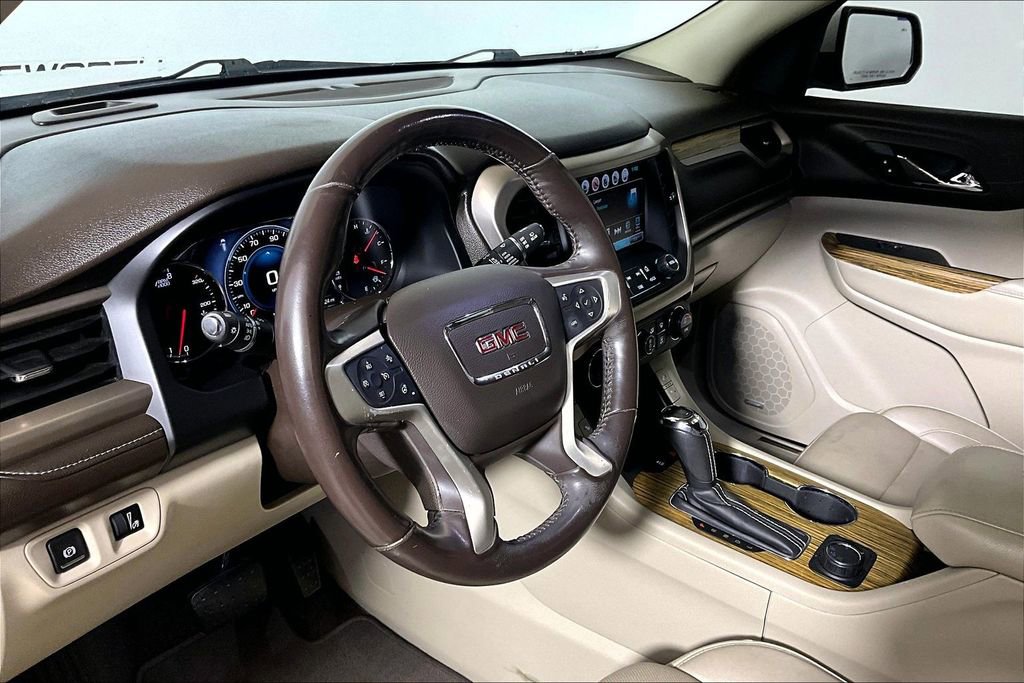 Used 2019 GMC Acadia Denali w/ Technology Package image 10