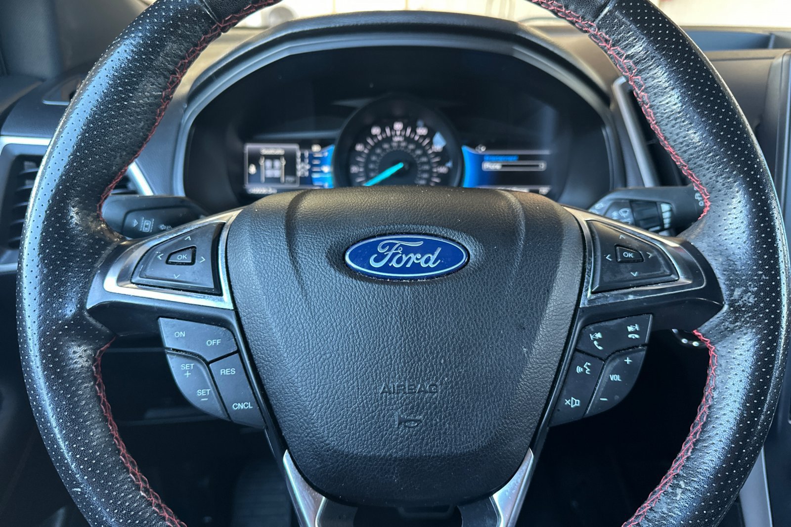 Certified 2023 Ford Edge ST-Line AWD/4WD image 22