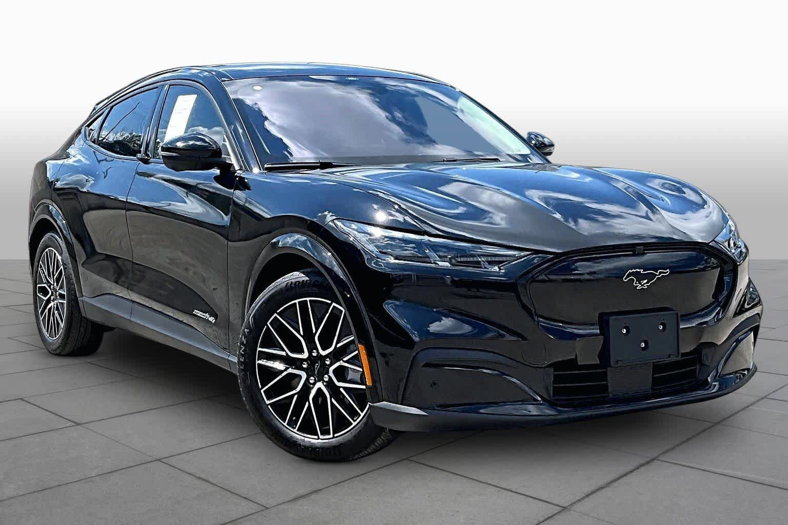 Certified 2025 Ford Mustang Mach-E Premium AWD/4WD image 2