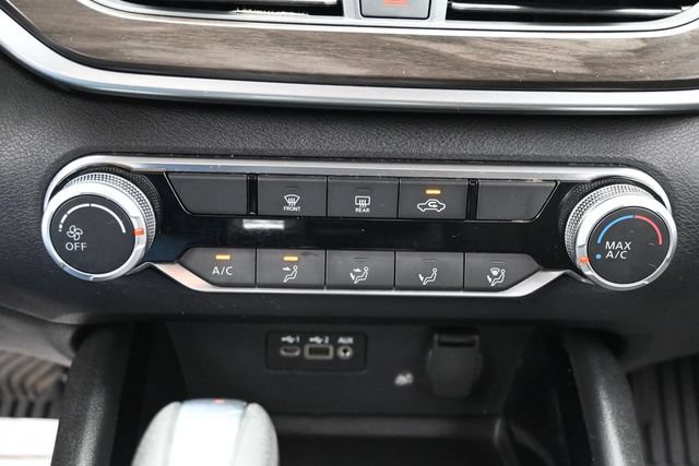Used 2024 Nissan Altima 2.5 SV FWD image 21