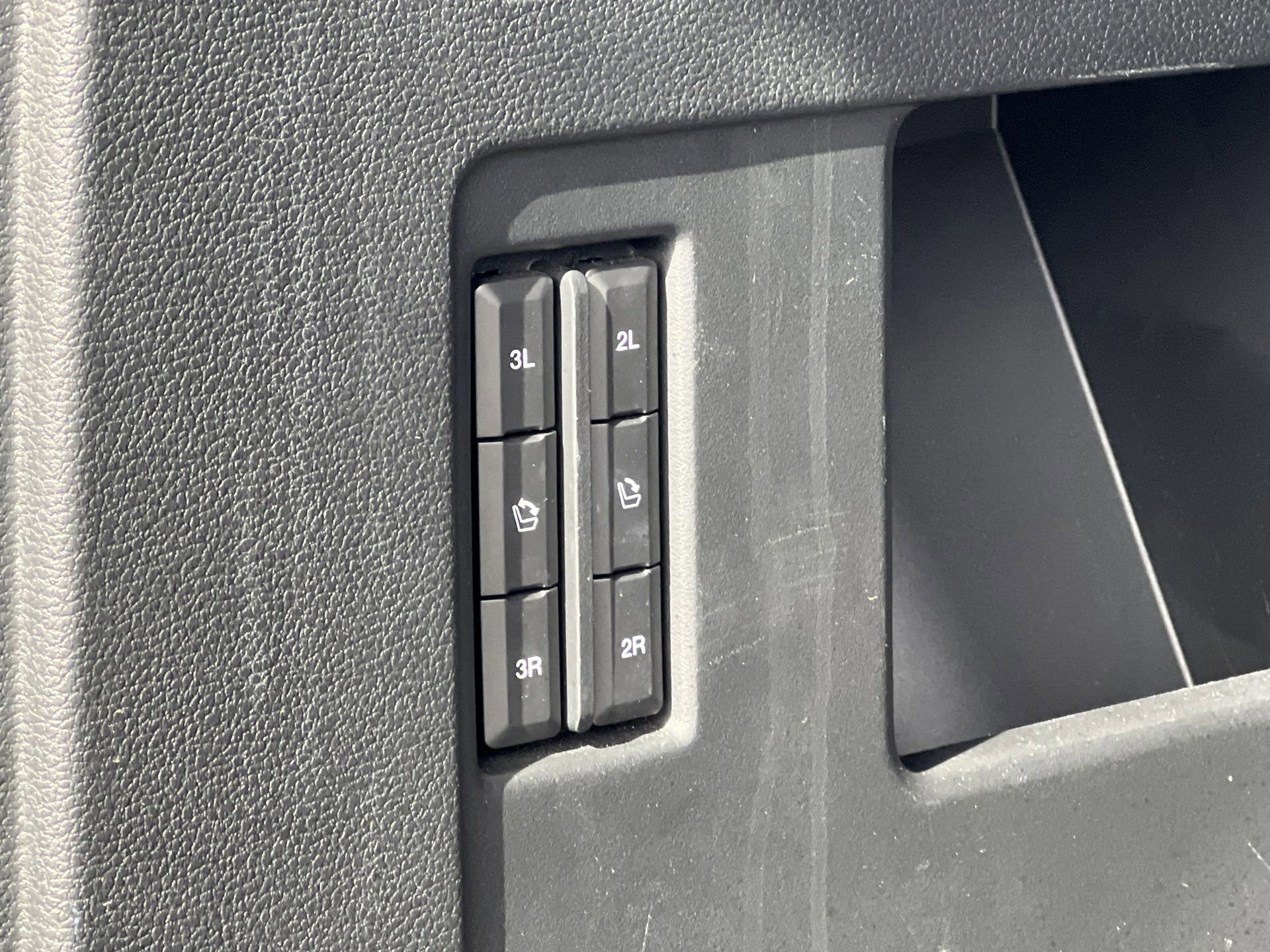 Certified 2021 Ford Expedition XLT image 32