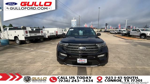 Certified 2022 Ford Explorer XLT w/ Equipment Group 202A RWD image 3