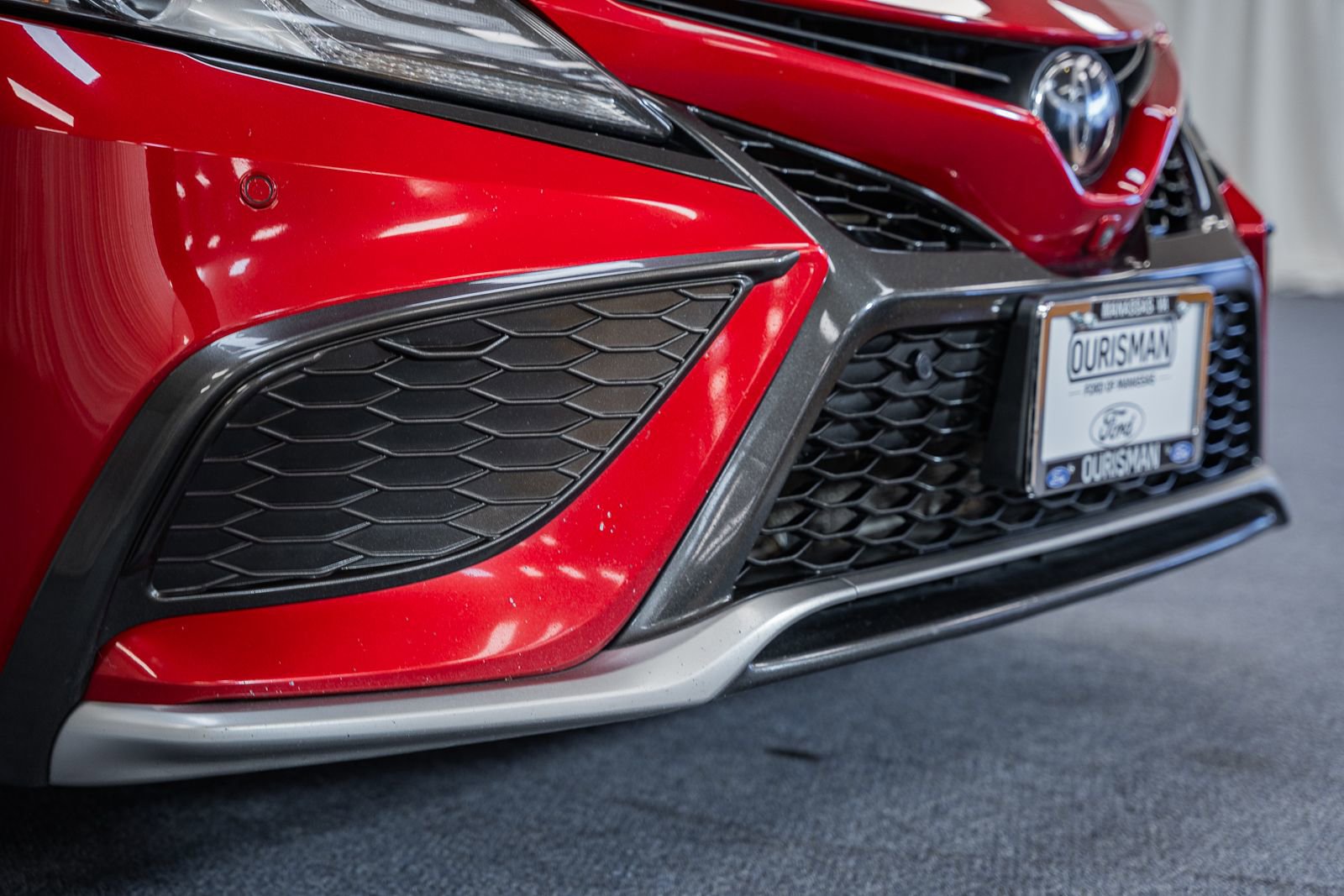 Used 2021 Toyota Camry XSE w/ Navigation Package AWD/4WD image 12