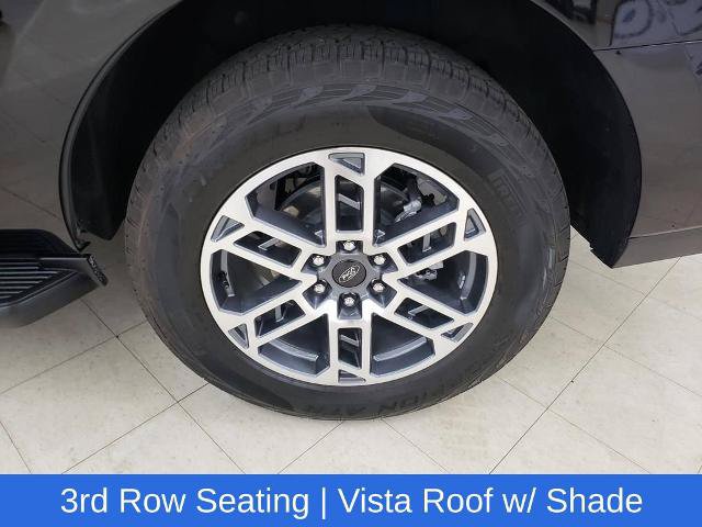 Certified 2025 Ford Expedition Active AWD/4WD image 27