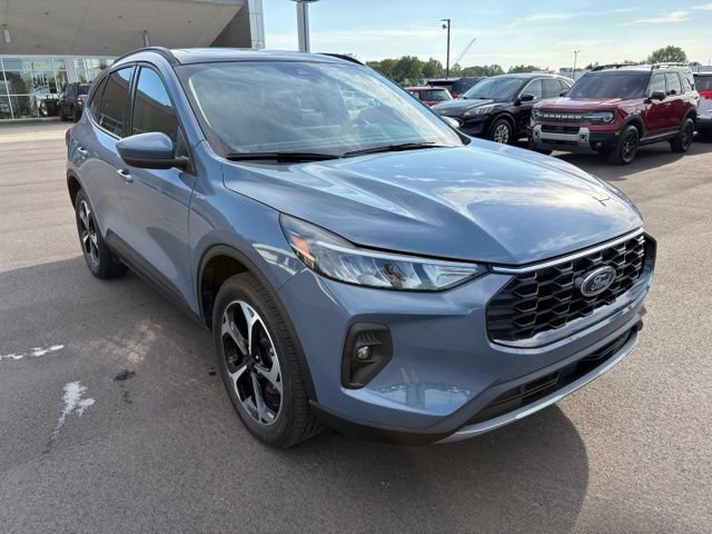 Certified 2025 Ford Escape ST-Line Select w/ Tech Pack #1 AWD/4WD image 10
