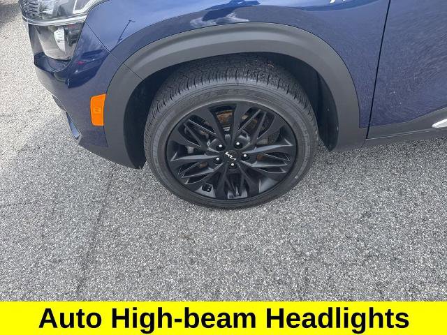 Used 2022 Kia Seltos Nightfall Edition AWD/4WD image 10