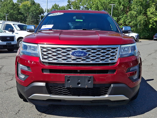 Certified 2017 Ford Explorer Platinum AWD/4WD image 3