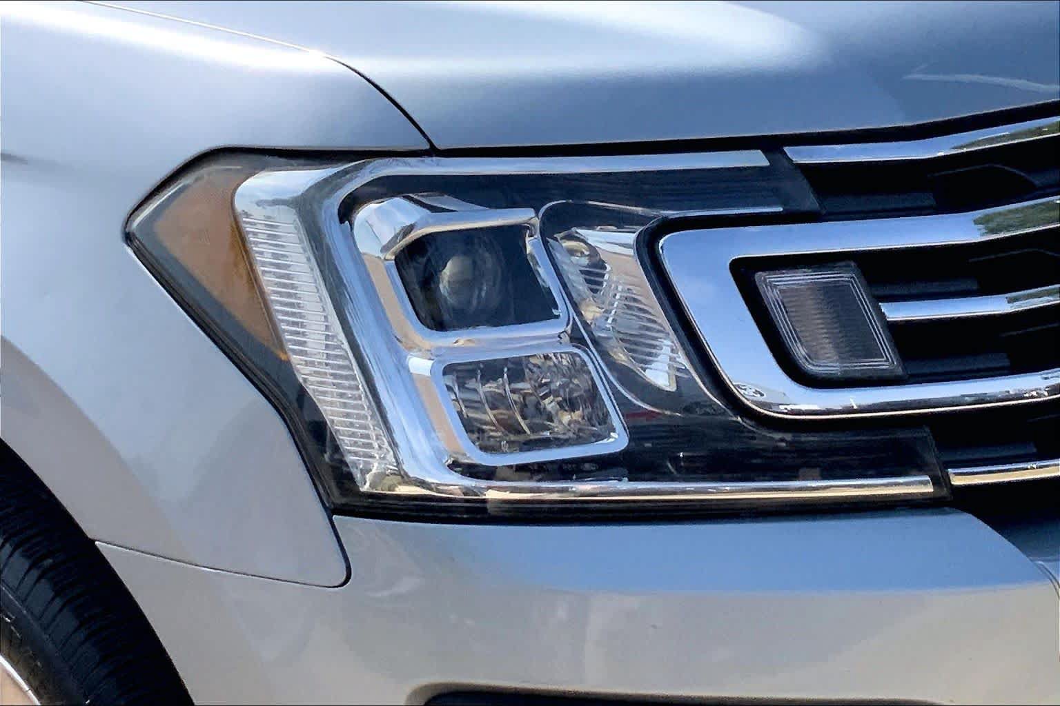 Certified 2020 Ford Expedition XLT w/ Equipment Group 202A AWD/4WD image 28
