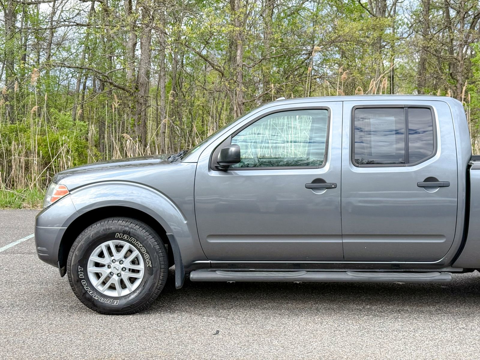Used 2018 Nissan Frontier SV w/ Value Truck Package AWD/4WD image 9