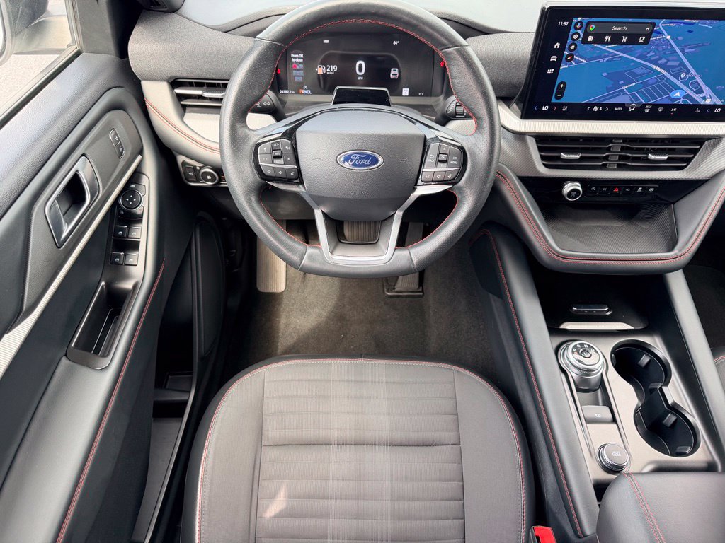 Certified 2025 Ford Explorer ST-Line w/ ST-Line Street Pack AWD/4WD image 19