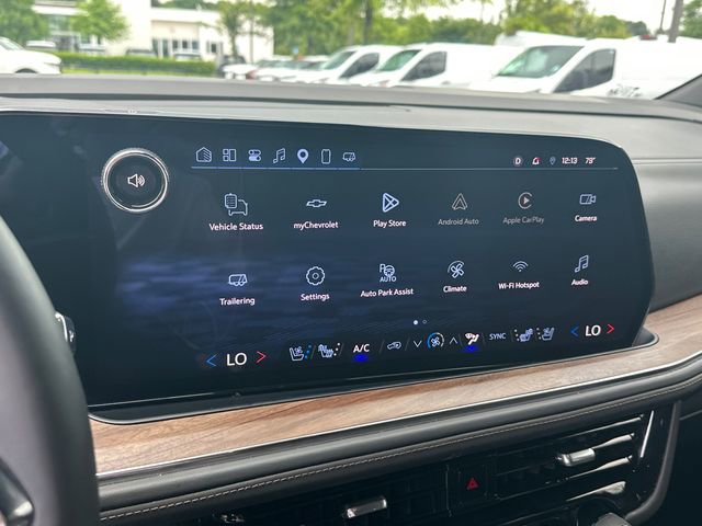 Used 2025 Chevrolet Tahoe High Country AWD/4WD image 29