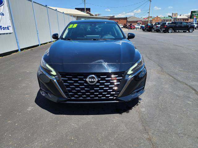 Used 2023 Nissan Altima 2.5 SR w/ SR Premium Package FWD image 8