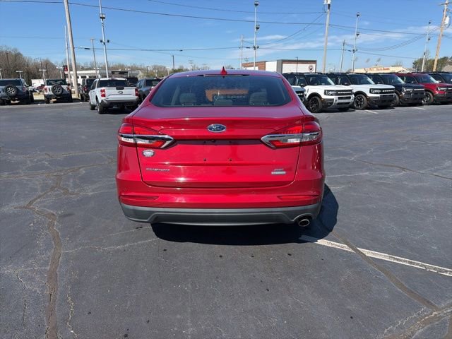 Certified 2020 Ford Fusion SE image 4