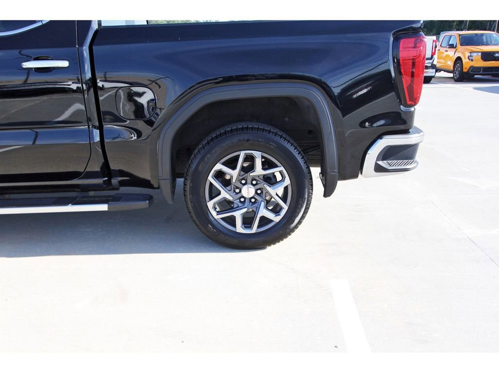 Used 2022 GMC Sierra 1500 SLT w/ SLT Convenience Package RWD image 30
