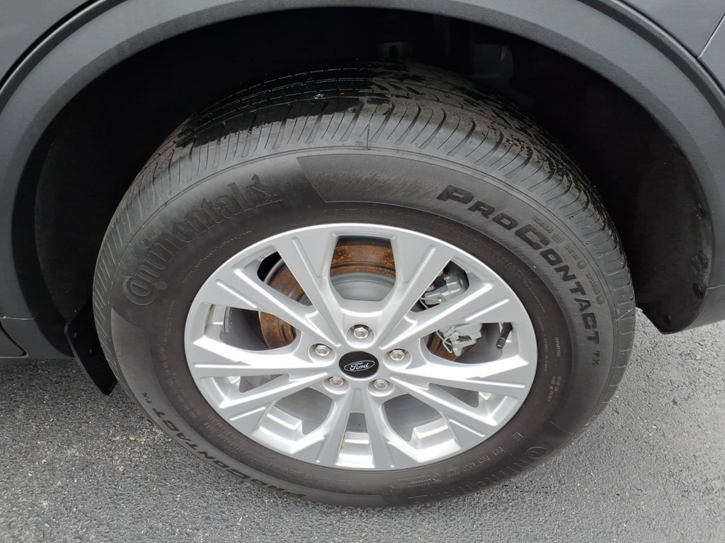 Certified 2023 Ford Escape Active AWD/4WD image 7