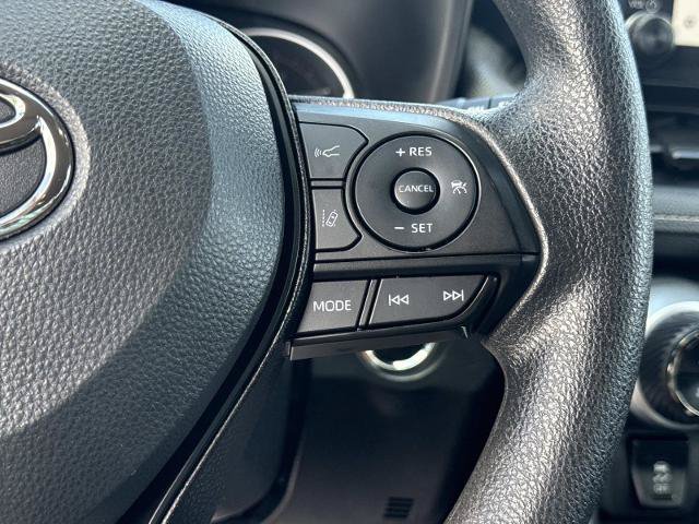 Used 2025 Toyota RAV4 XLE AWD/4WD image 17