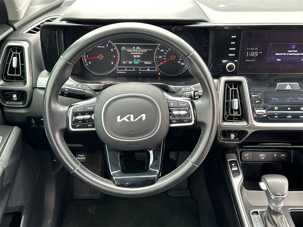 Used 2023 Kia Sorento S w/ Panoramic Sunroof Package image 23
