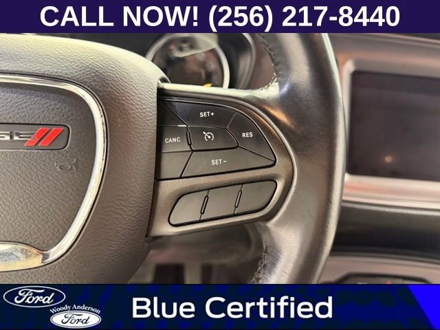 Used 2023 Dodge Challenger SXT RWD image 12
