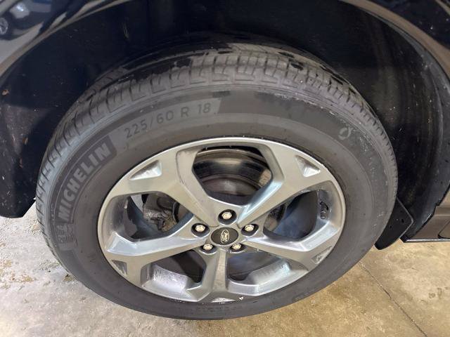 Certified 2023 Ford Escape ST-Line AWD/4WD image 5