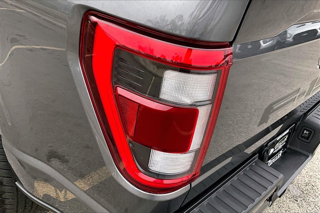 Certified 2022 Ford F150 Lariat w/ Equipment Group 502A High image 29