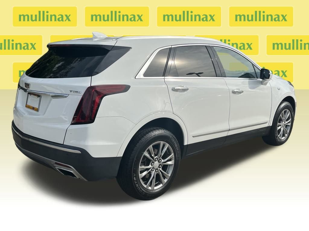 Used 2021 Cadillac XT5 Premium Luxury image 3