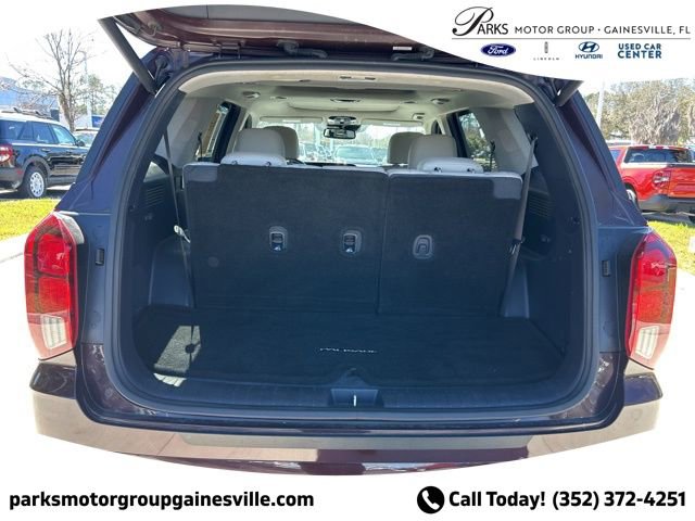 Used 2021 Hyundai Palisade Limited image 16
