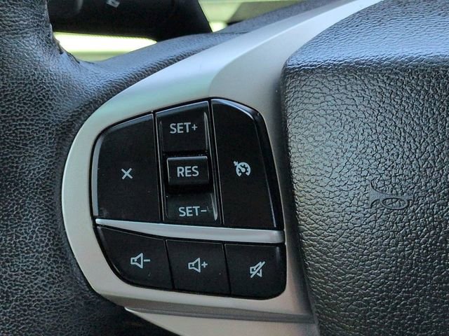 Certified 2022 Ford Explorer XLT w/ Equipment Group 202A image 24