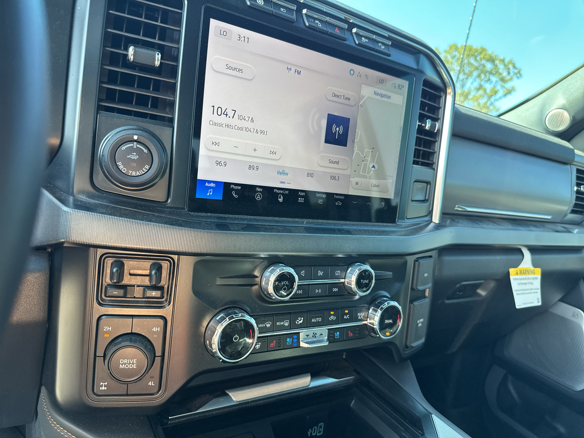 Certified 2024 Ford F250 Platinum AWD/4WD image 28