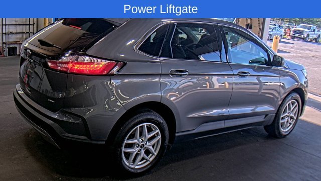 Certified 2024 Ford Edge SEL w/ Convenience Package AWD/4WD image 3
