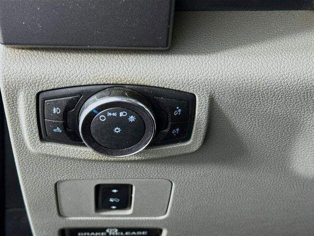 Certified 2019 Ford F250 XLT w/ XLT Value Package AWD/4WD image 10