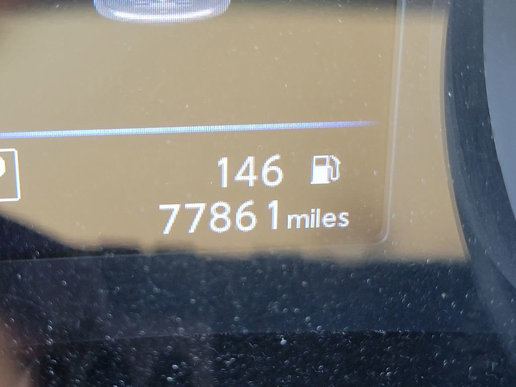 Used 2018 Nissan Rogue SV w/ Premium Package FWD image 53