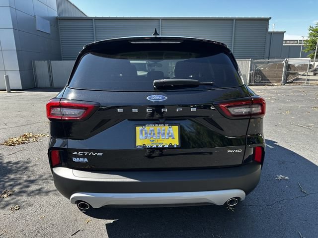 Certified 2023 Ford Escape Active AWD/4WD image 6