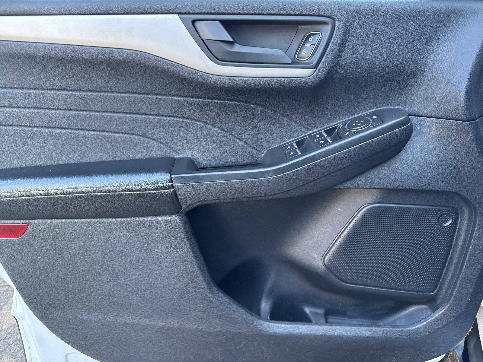 Certified 2022 Ford Escape SE image 22