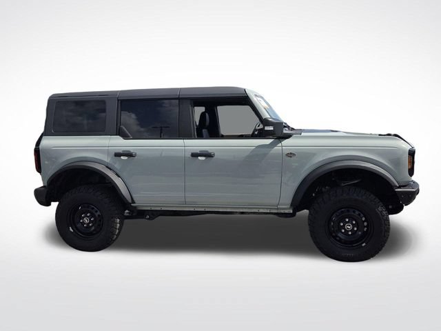 Certified 2024 Ford Bronco Wildtrak AWD/4WD image 10