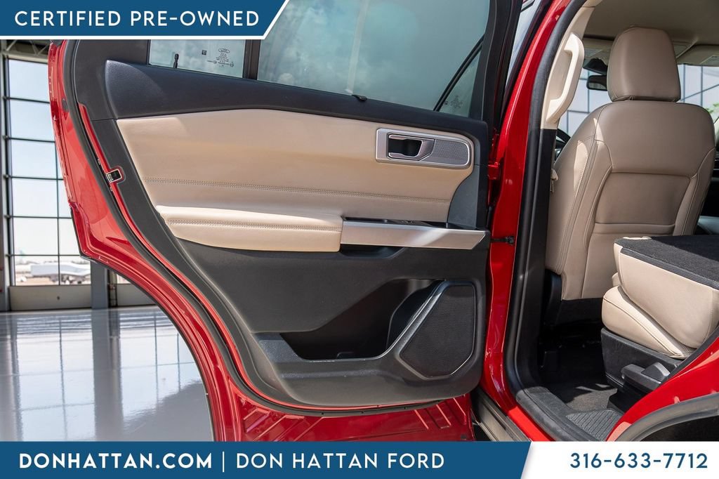 Certified 2023 Ford Explorer Limited AWD/4WD image 19