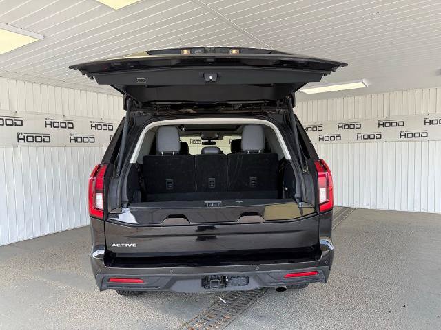 Certified 2025 Ford Expedition Active AWD/4WD image 28