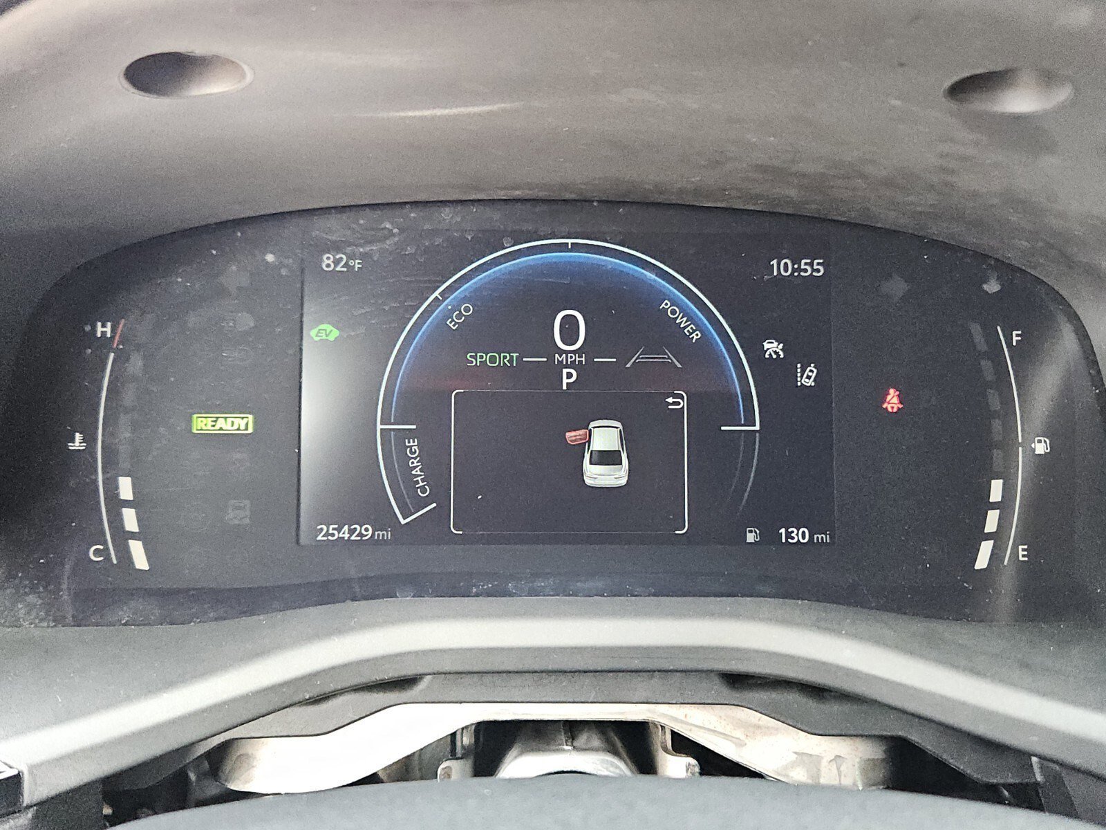 Used 2025 Toyota Camry SE image 30