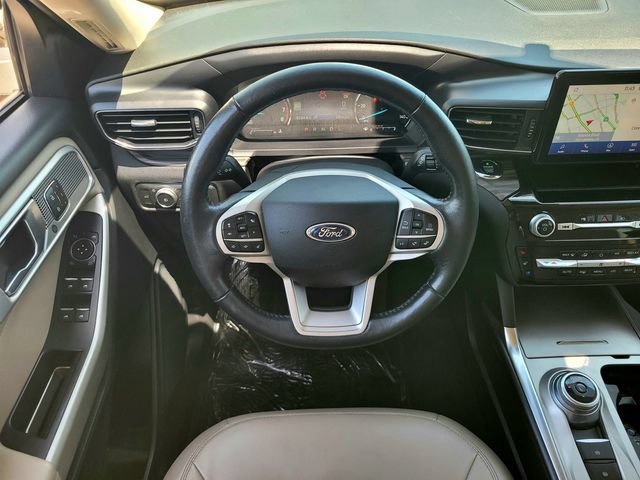 Certified 2021 Ford Explorer Limited w/ Equipment Group 301A RWD image 14