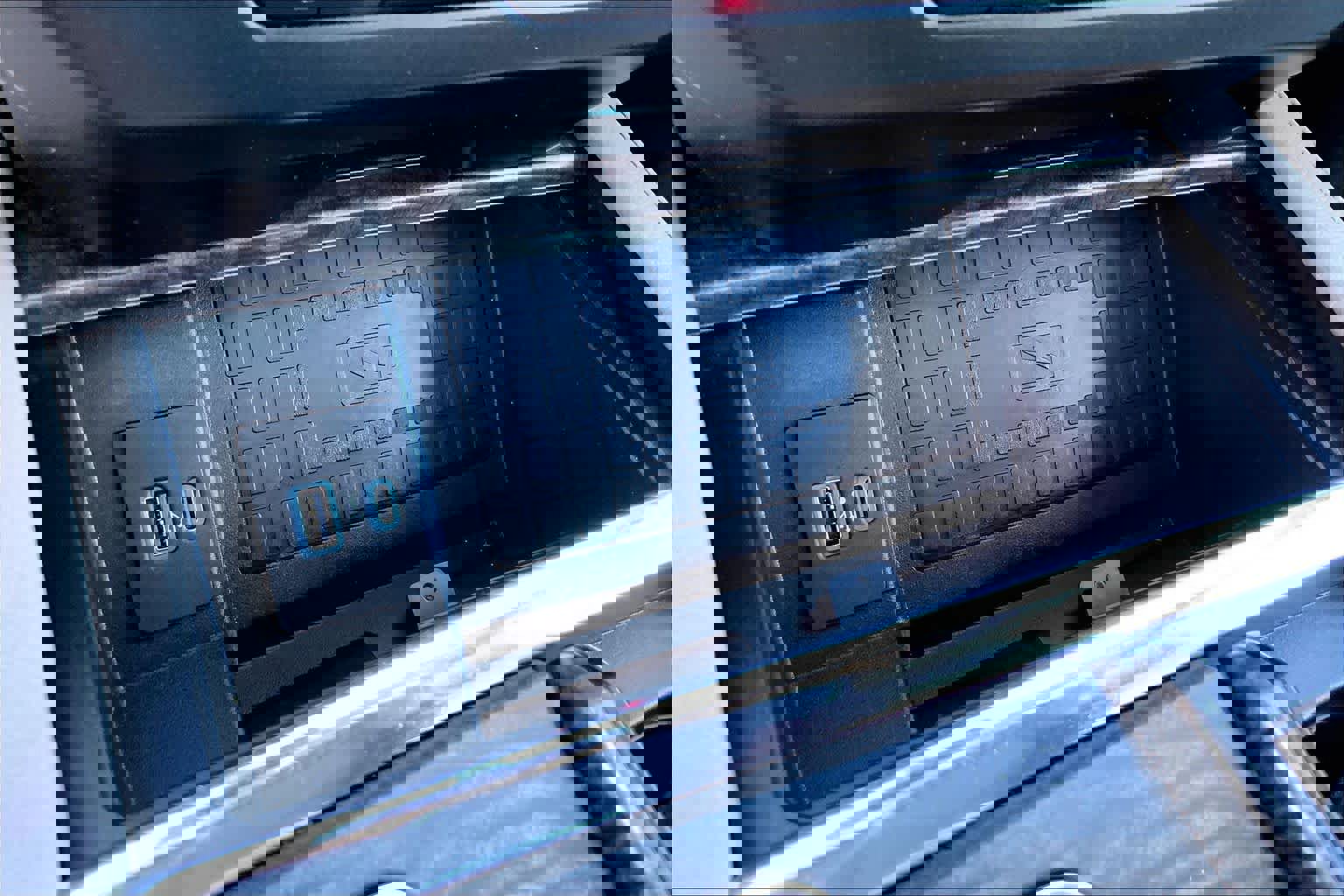 Certified 2020 Ford Expedition Limited w/ Equipment Group 302A image 30