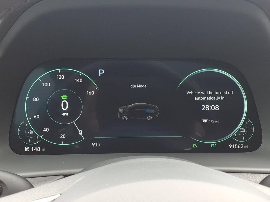 Used 2023 Hyundai Sonata Limited w/ Cargo Package FWD image 8