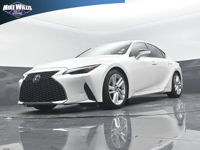 Used 2021 Lexus IS 300 w/ Comfort Package RWD image 19