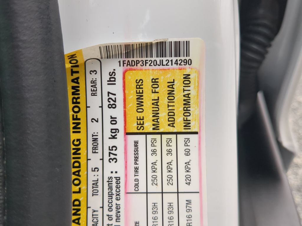 Certified 2018 Ford Focus SE FWD image 24