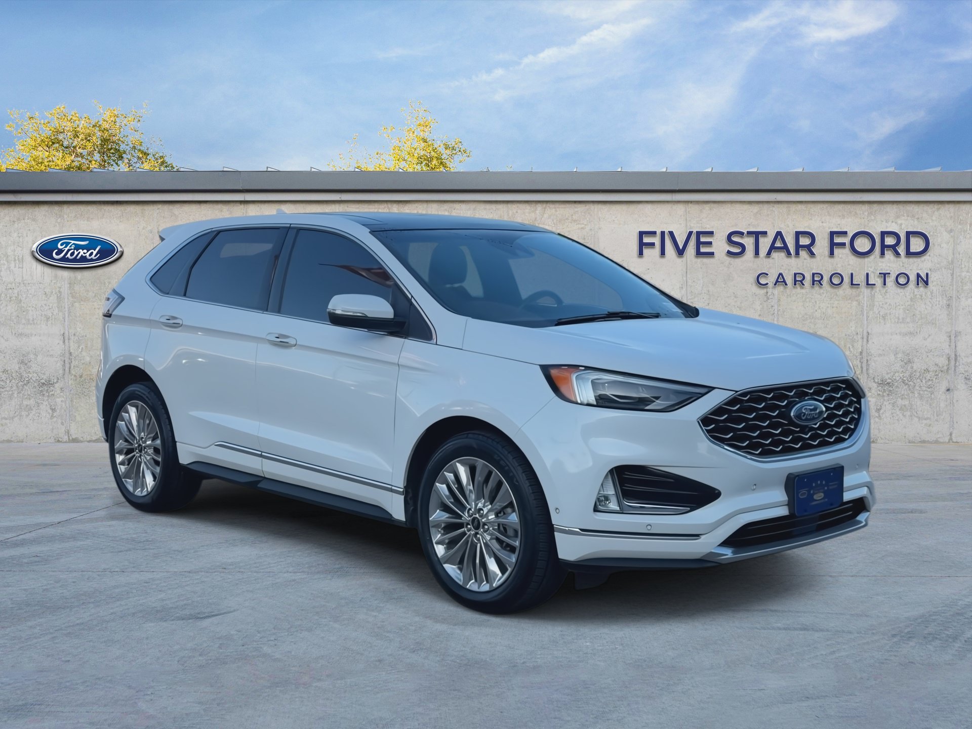 Certified 2020 Ford Edge Titanium w/ Equipment Group 301A FWD image 2