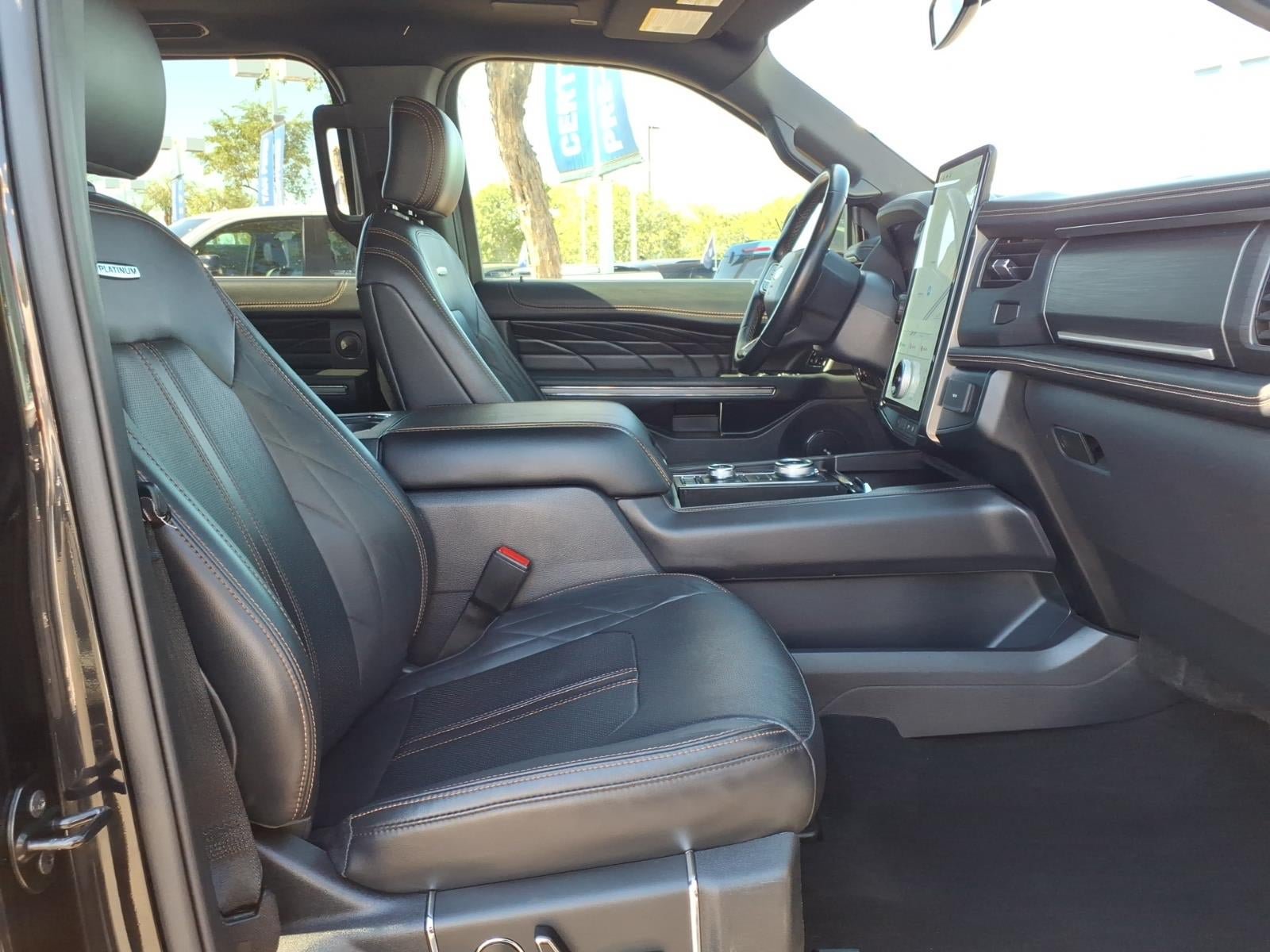 Certified 2024 Ford Expedition Platinum AWD/4WD image 11